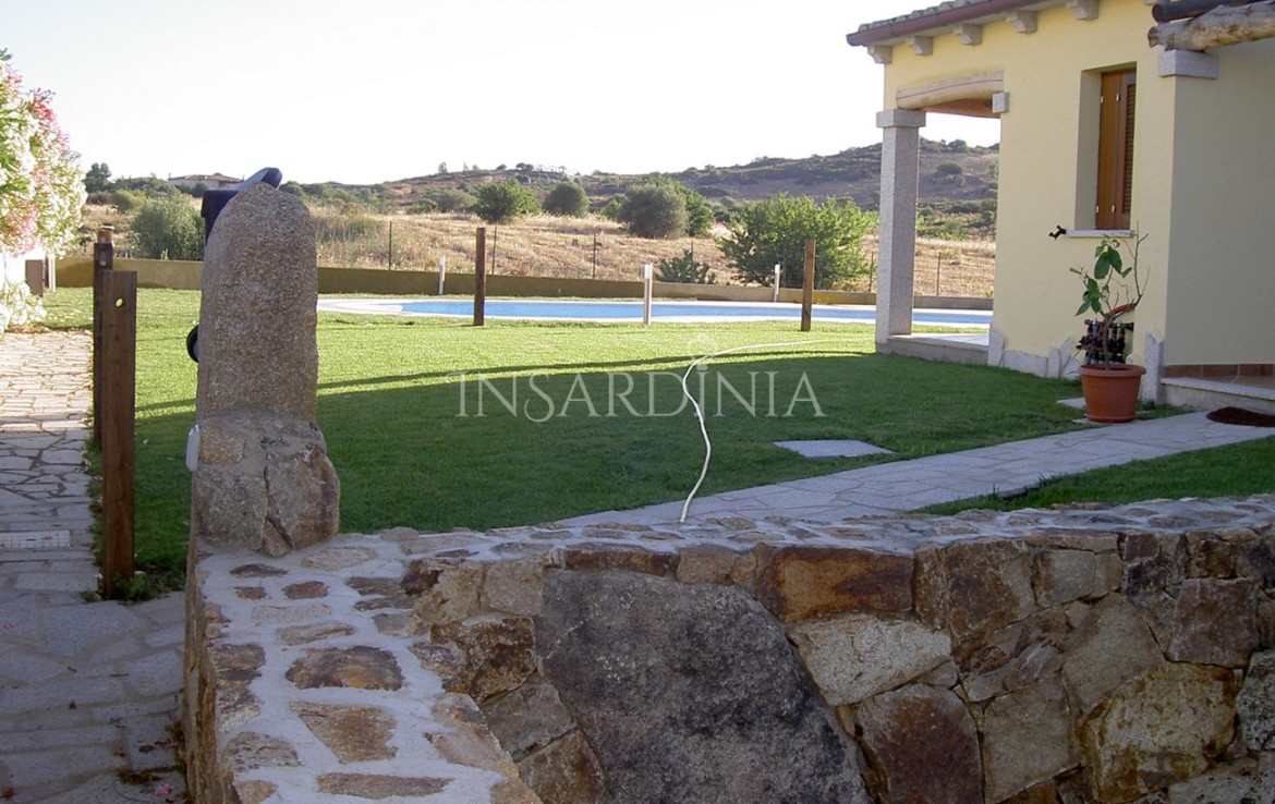 Villa avec piscine en vente à San Teodoro