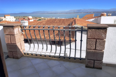 Appartement avec terrasse et vue mer en location Sud Sardaigne