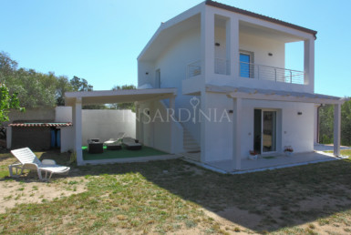 Pittulongu Gallura: Ampia villa in affitto